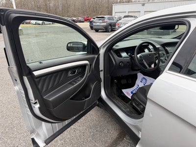 2018 Ford Taurus SEL