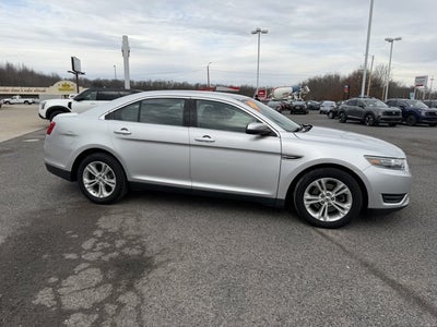2018 Ford Taurus SEL