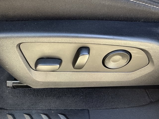 2024 Chevrolet Colorado 2WD LT