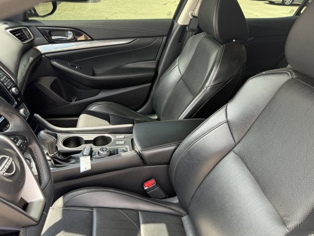 2023 Nissan Maxima SV