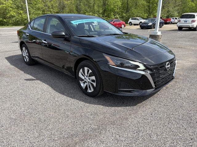 2025 Nissan Altima S