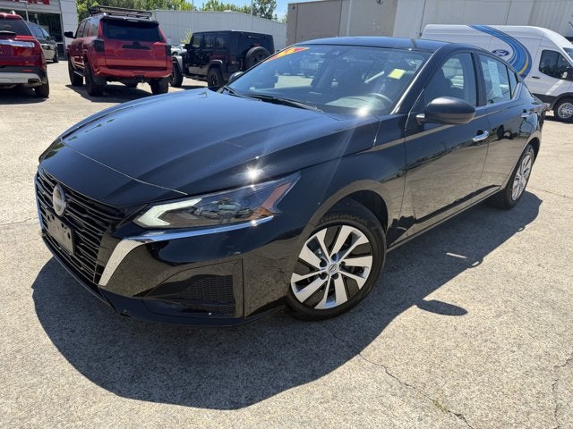 2025 Nissan Altima S