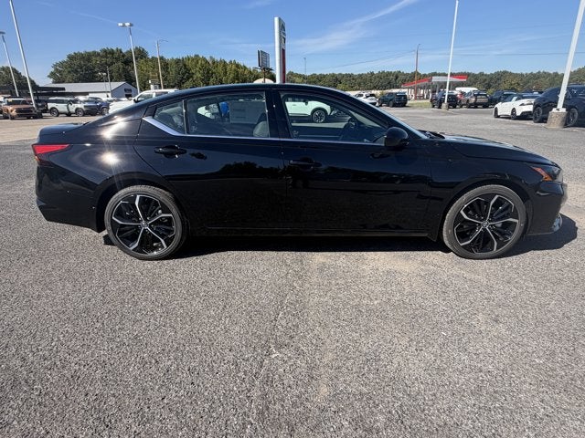 2026 Nissan Altima SR