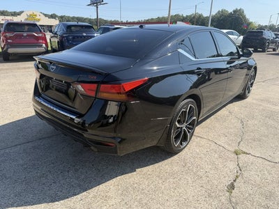 2023 Nissan Altima 2.5 SR