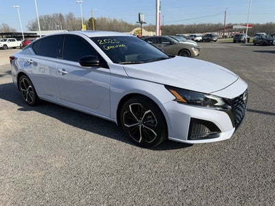 2025 Nissan Altima SR