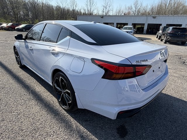 2025 Nissan Altima SR