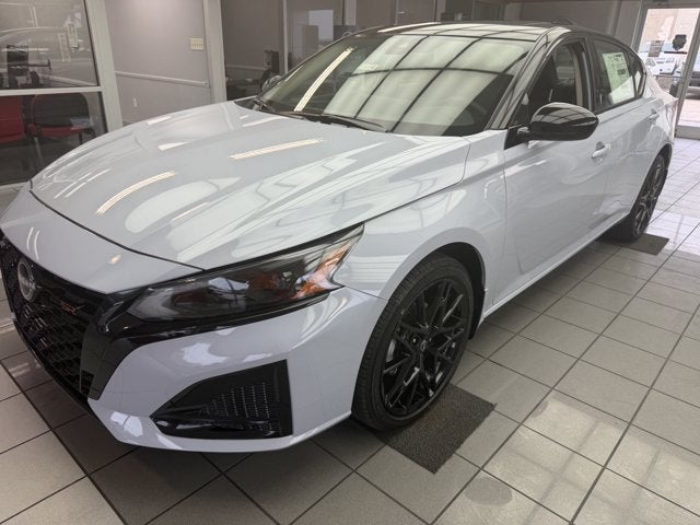 2026 Nissan Altima SR