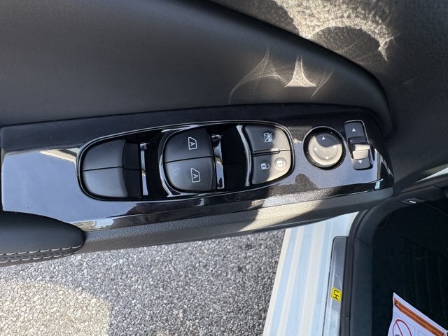 2025 Nissan Altima SL