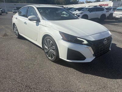 2025 Nissan Altima SL