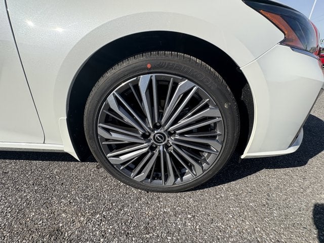 2025 Nissan Altima SL