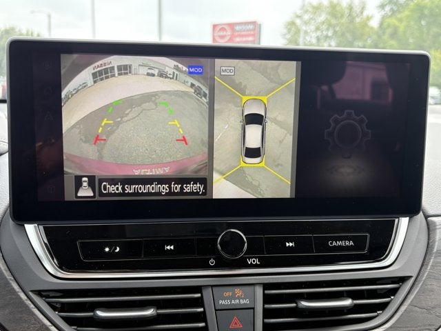 2025 Nissan Altima SL