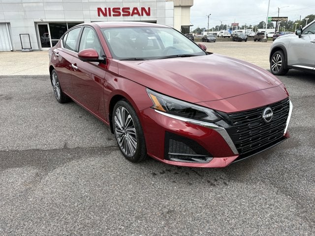2025 Nissan Altima SL