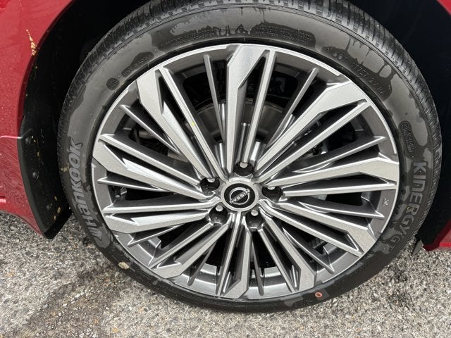 2025 Nissan Altima SL