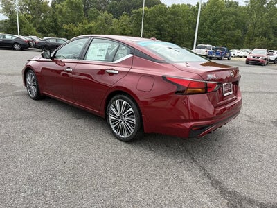 2025 Nissan Altima SL