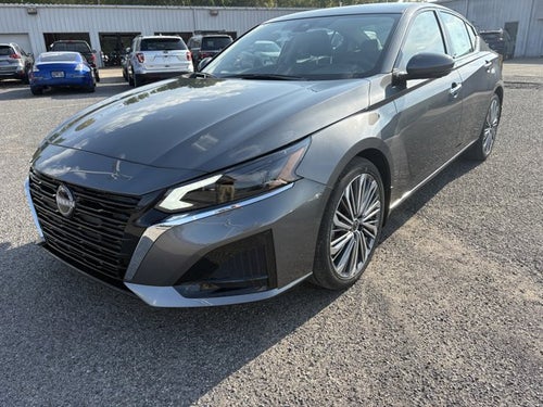 2025 Nissan Altima SL