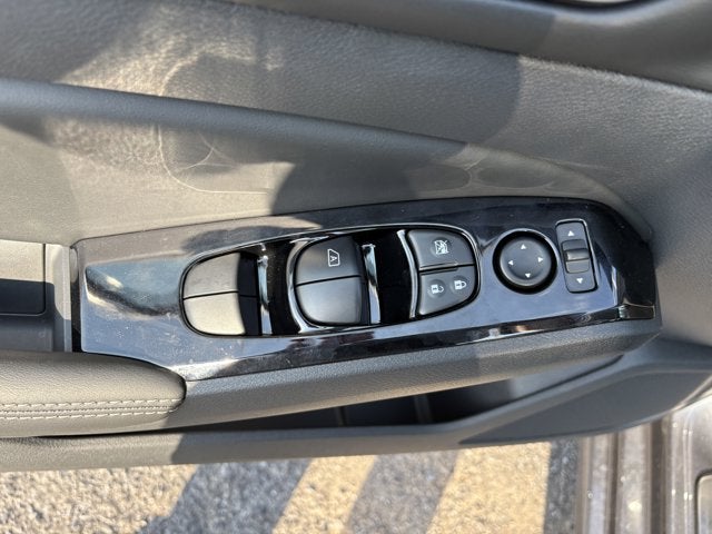 2025 Nissan Altima SL