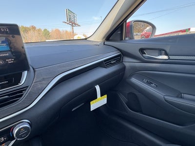 2025 Nissan Altima SL