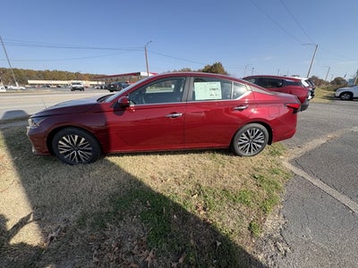 2025 Nissan Altima SL