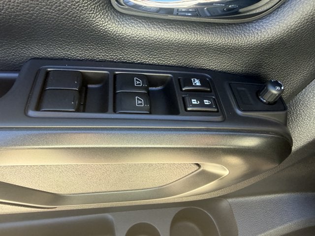 2023 Nissan Titan Platinum Reserve