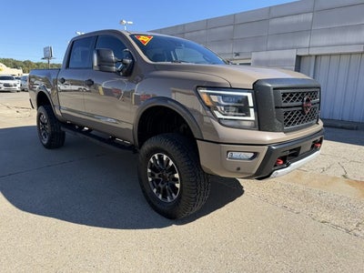 2023 Nissan Titan Platinum Reserve