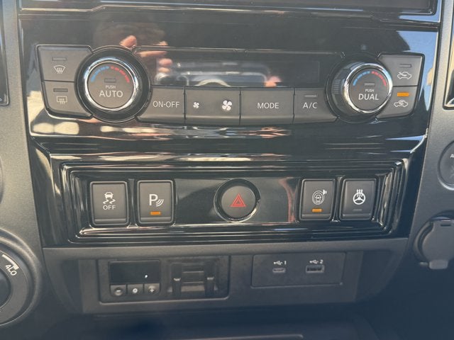 2023 Nissan Titan Platinum Reserve