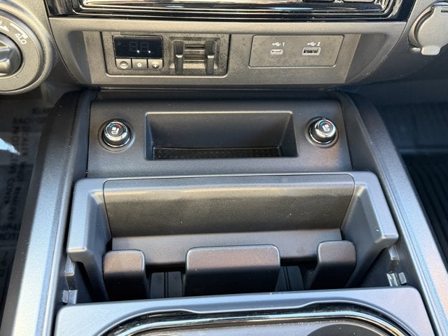 2023 Nissan Titan Platinum Reserve