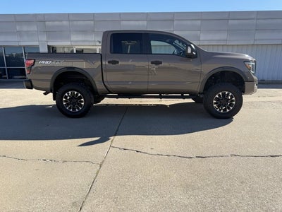 2023 Nissan Titan Platinum Reserve