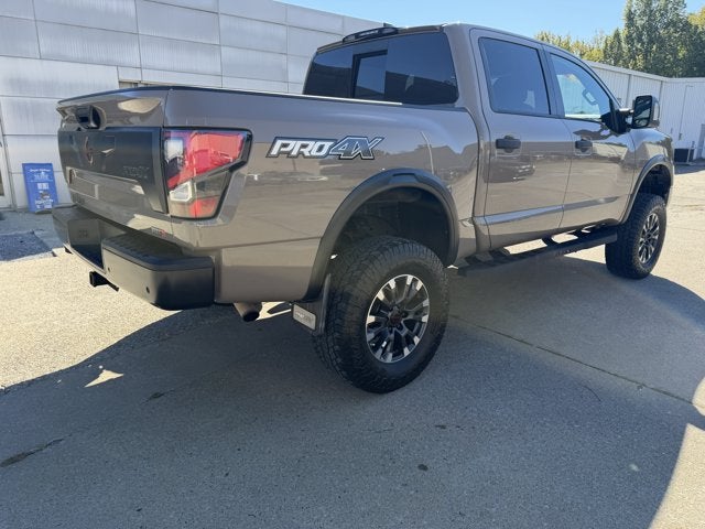 2023 Nissan Titan Platinum Reserve