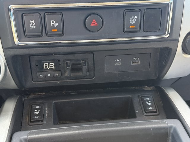 2021 Nissan Titan SV