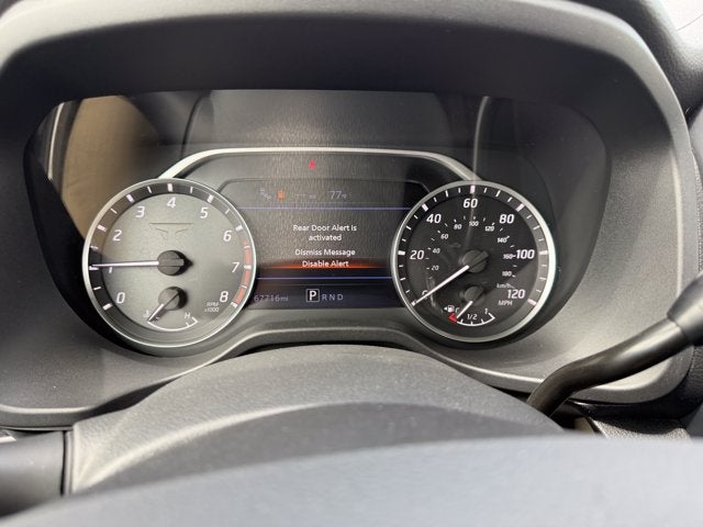 2022 Nissan Titan SV