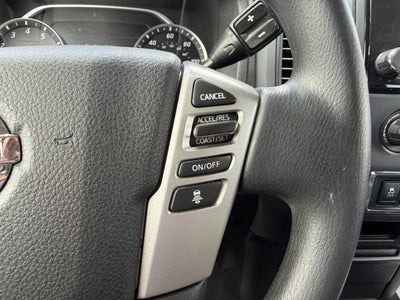 2022 Nissan Titan SV