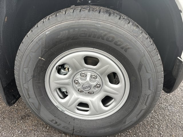 2026 Nissan Frontier S