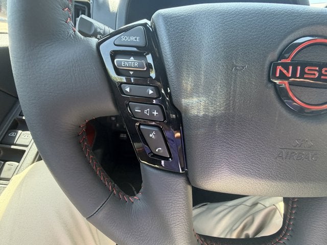 2026 Nissan Frontier Base