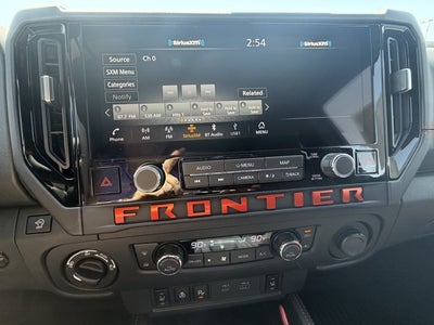 2026 Nissan Frontier Base