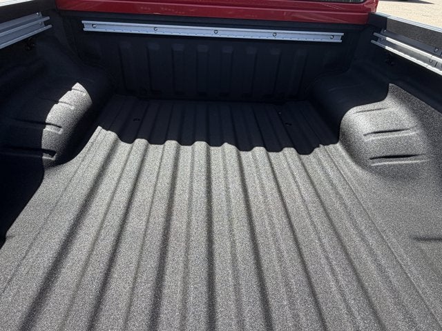 2026 Nissan Frontier Base