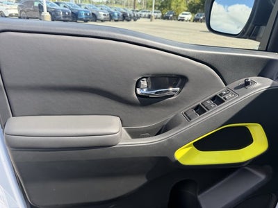 2027 Nissan Frontier SV