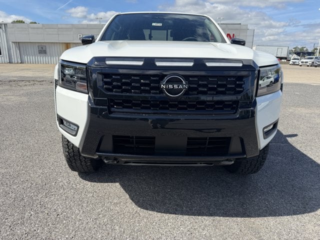 2027 Nissan Frontier SV