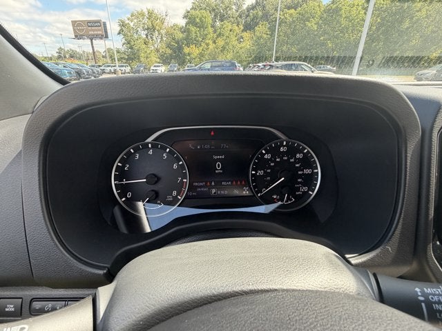 2027 Nissan Frontier SV