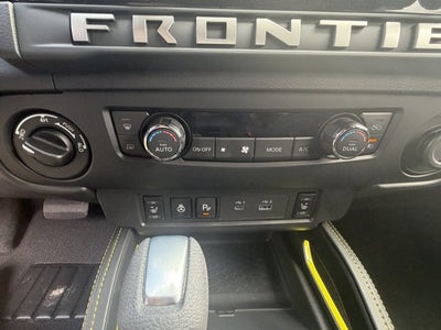 2027 Nissan Frontier SV