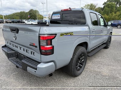 2027 Nissan Frontier SV