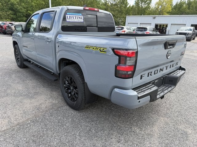 2027 Nissan Frontier SV