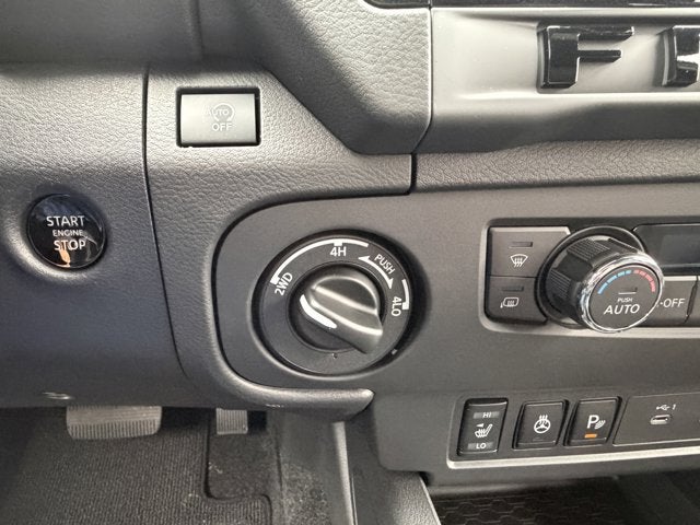 2026 Nissan Frontier SV