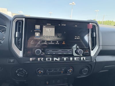 2025 Nissan Frontier SV