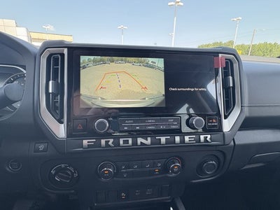 2025 Nissan Frontier SV