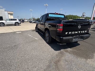 2025 Nissan Frontier SV