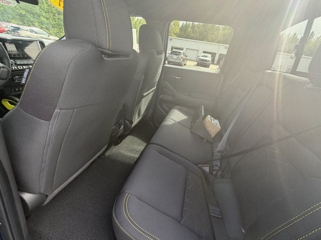 2027 Nissan Frontier SV