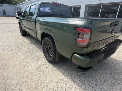 2027 Nissan Frontier SV