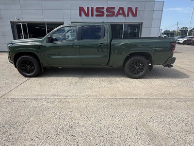 2027 Nissan Frontier SV