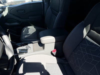 2027 Nissan Frontier SV