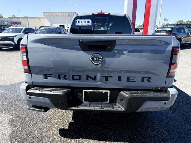 2027 Nissan Frontier SV